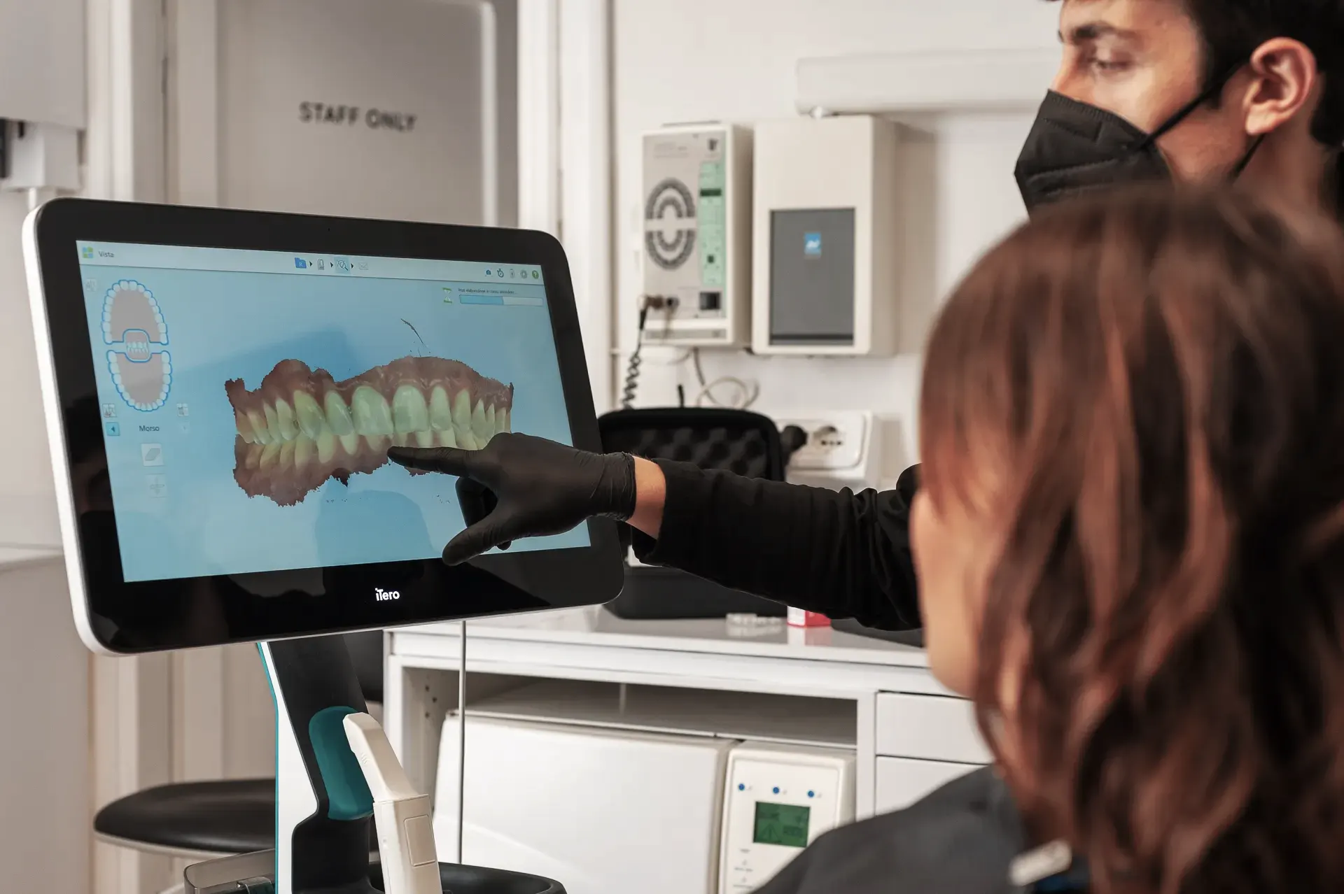 acquisizione immagine denti e simulazione invisalign a montefiascone viterbo