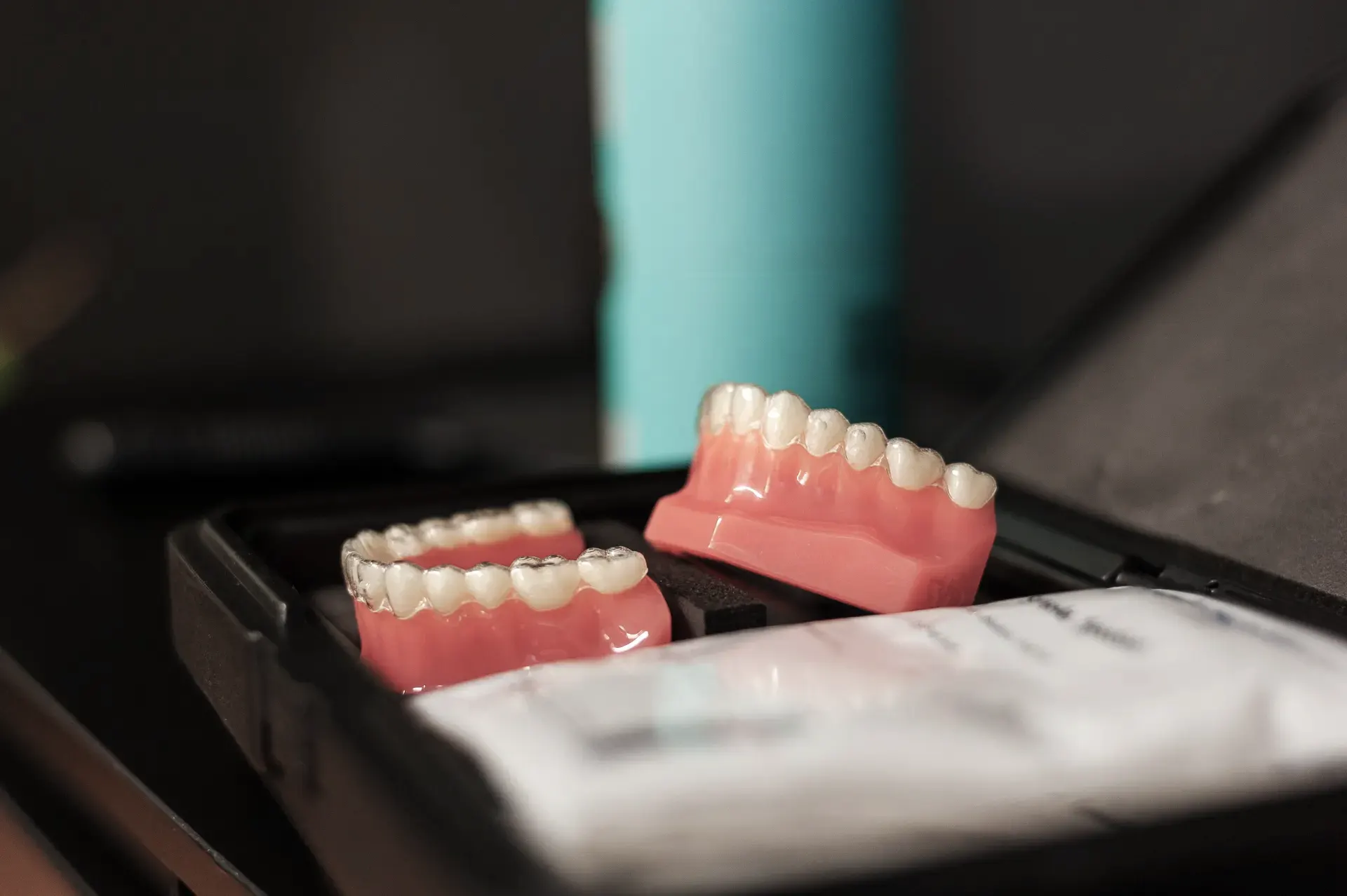 Apparecchiature ortodontiche invisibili Invisalign® montefiascone viterbo